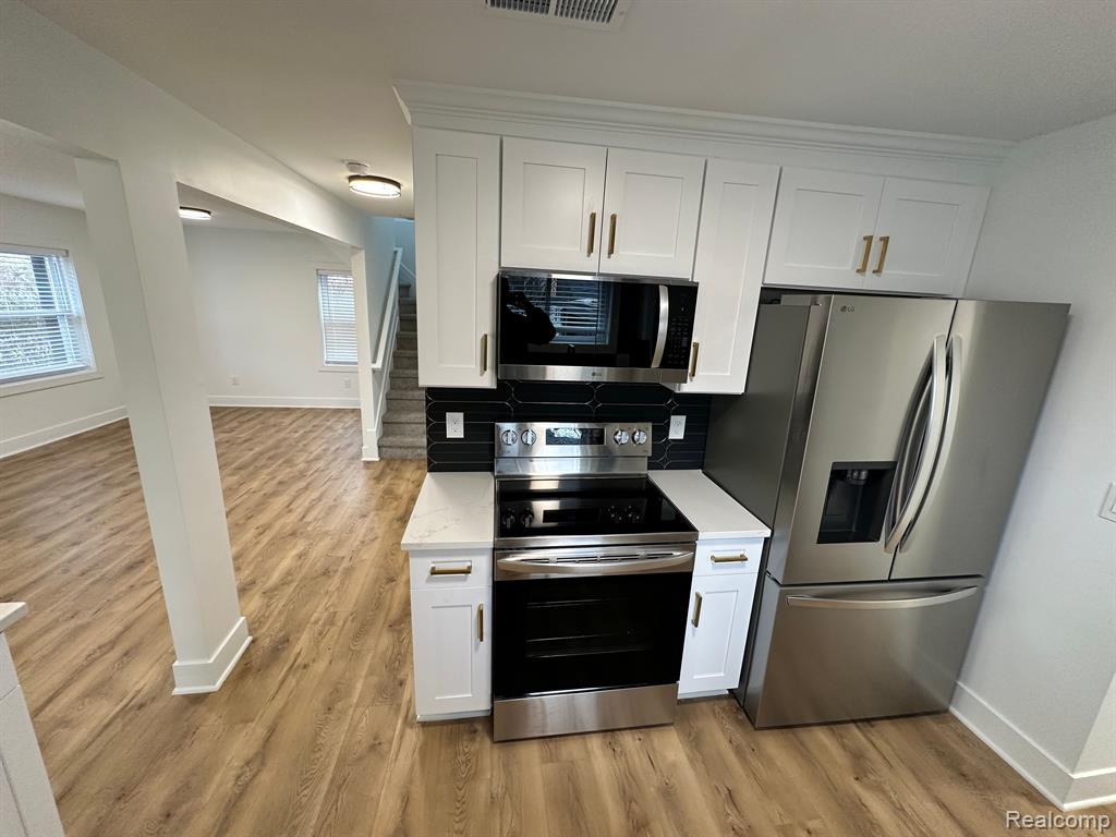 1686 BEECH, Troy, MI 48083 — Photo 4