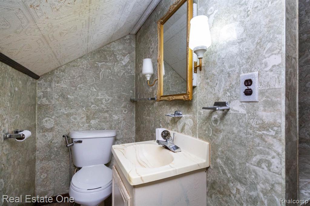 1977 Markese Avenue, Lincoln Park, MI 48146 — Photo 28