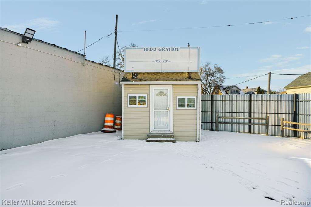 10333 GRATIOT Avenue, Detroit, MI 48213 — Photo 6