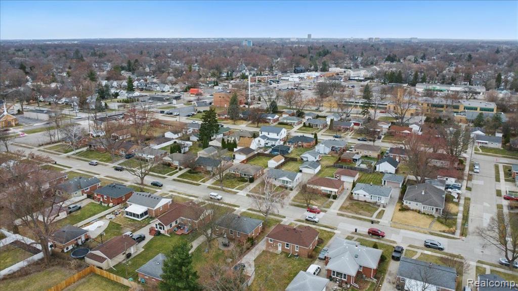 524 E LA SALLE Avenue, Royal Oak, MI 48073 — Photo 55