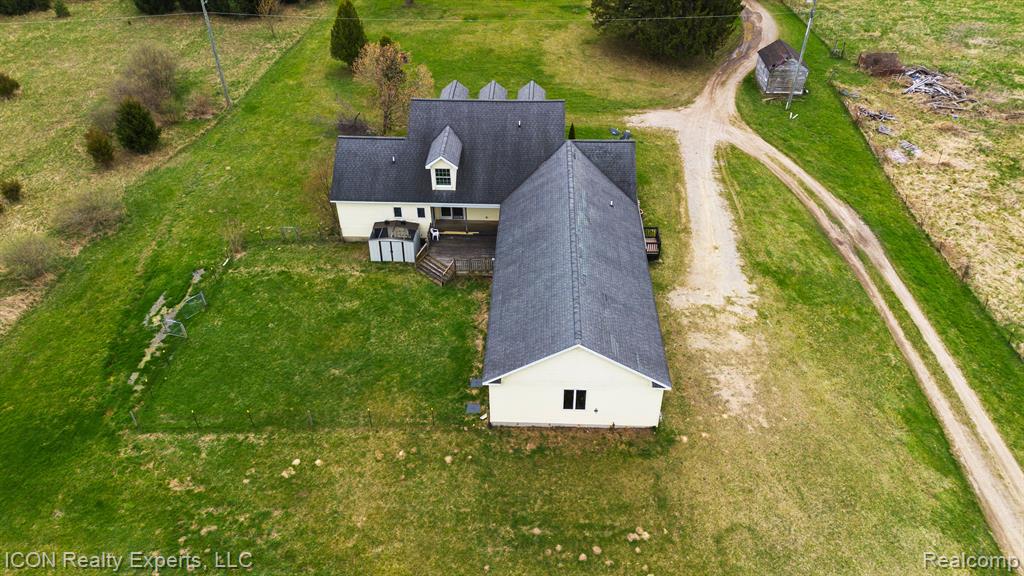 5580 HEGEL Road, Goodrich Vlg, MI — Photo 54