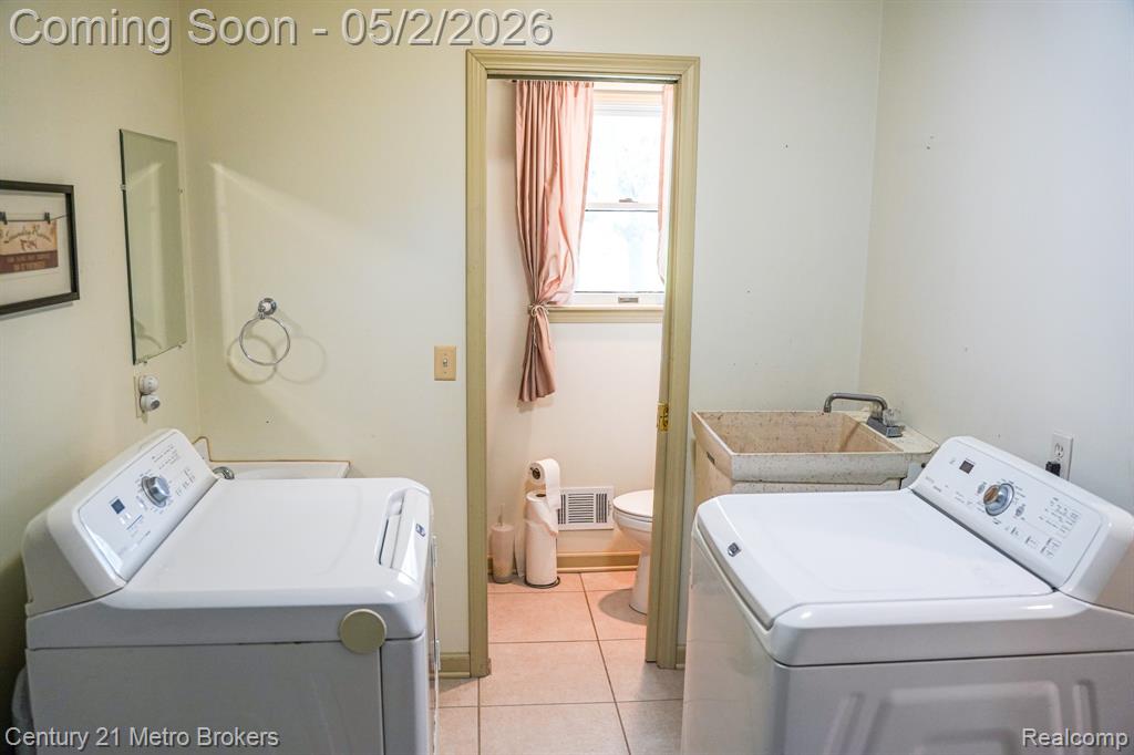 5164 Pinecone Drive, Lapeer, MI 48446 — Photo 15