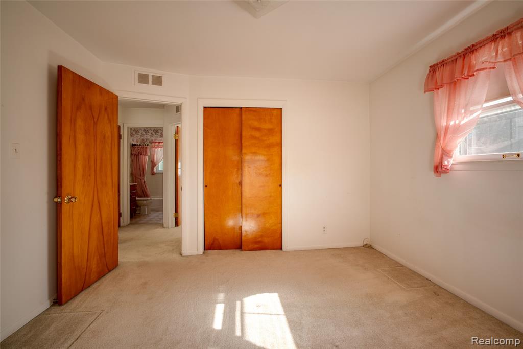 4120 Baybrook Drive, Waterford, MI 48329 — Photo 13
