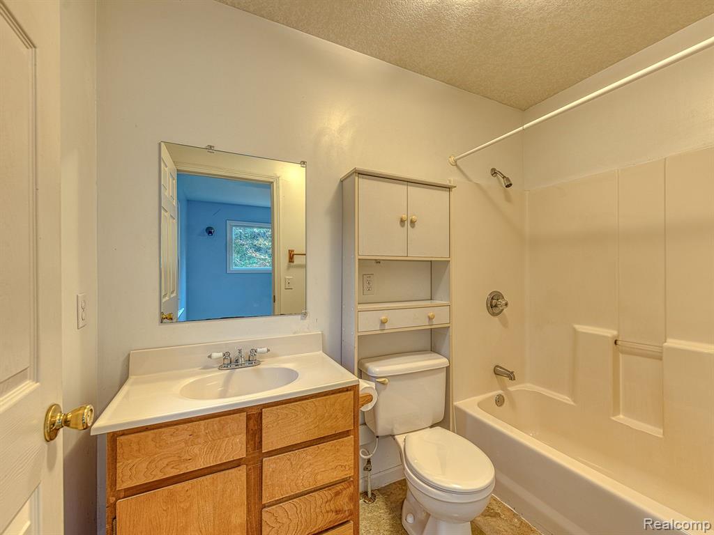 12349 COLLER, Tipton, MI 49287 — Photo 24