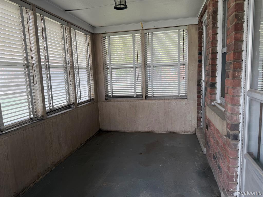 16001 Collingham Drive, Detroit, MI 48205 — Photo 4