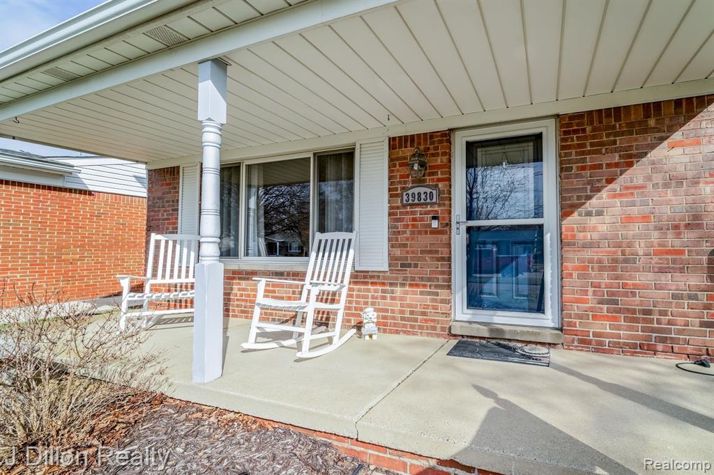 39830 EDMUNDTON Drive, Canton, MI 48187 — Photo 15