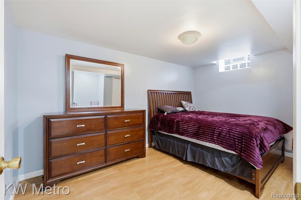 887 Grovecrest, Rochester Hills, MI 48307 — Photo 38