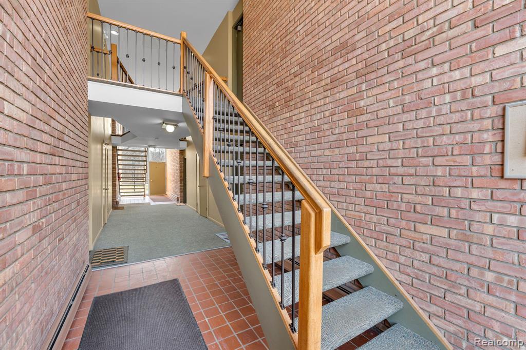 1201 Island Drive, 102, Ann Arbor, MI 48105 — Photo 21