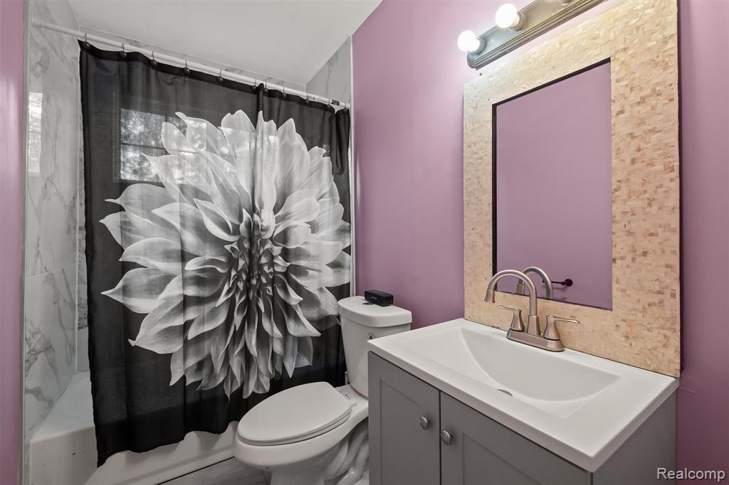 14561 Stout Street, Detroit, MI 48223 — Photo 10