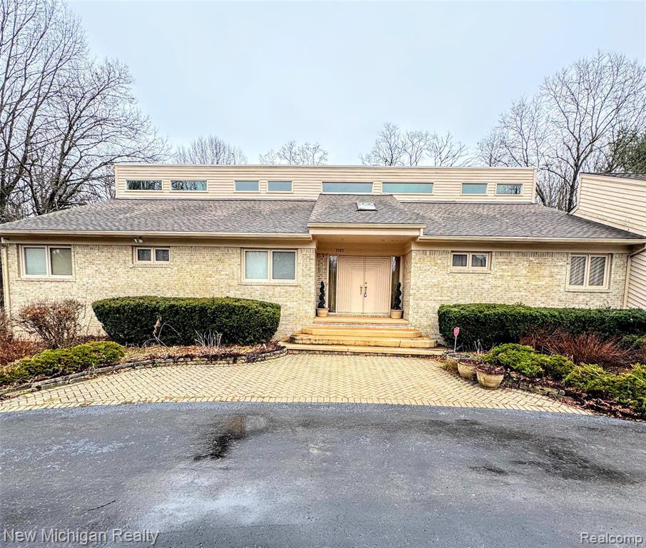 3989 S Shore Drive, Commerce Twp, MI 48382 — Photo 63
