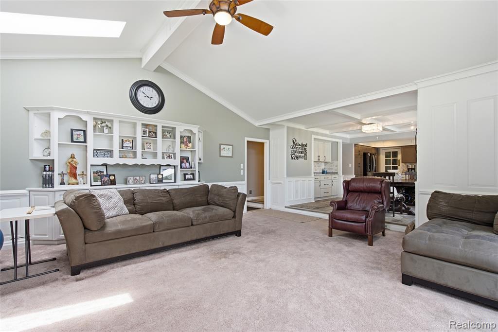 46884 Ben Franklin Drive, Utica, MI 48315 — Photo 19