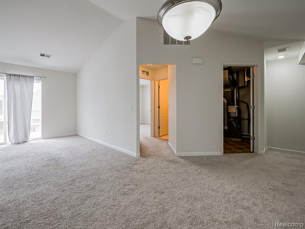 245 WRIGHT Street, Wixom, MI — Photo 22