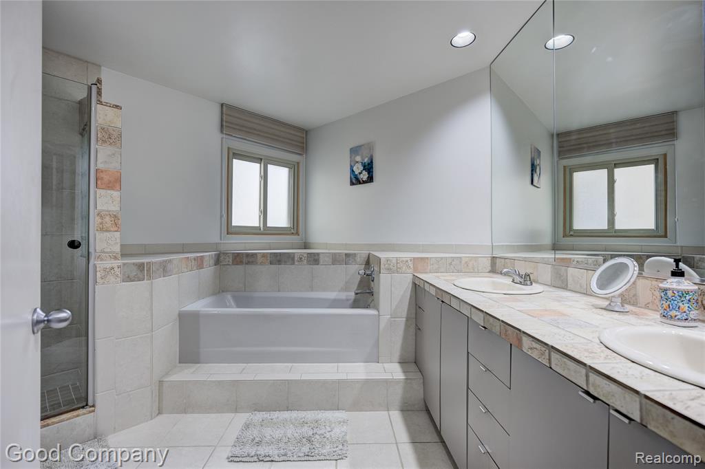 6255 CELESTE Road, West Bloomfield, MI — Photo 26