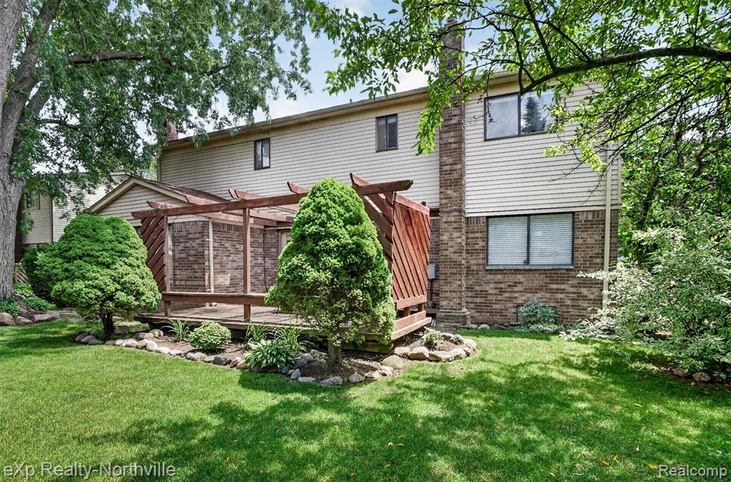 7565 Embassy Drive, Canton, MI 48187 — Photo 46