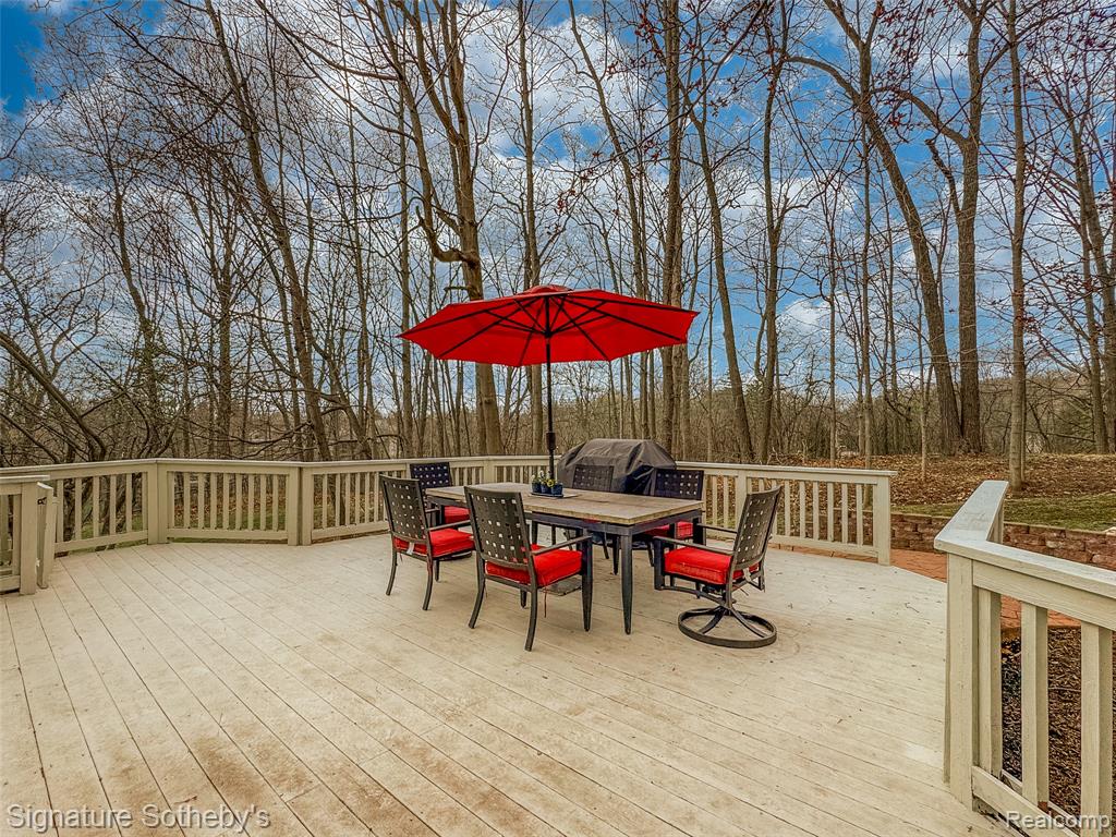 2131 Birchwood Way, Bloomfield Hills, MI 48302 — Photo 49