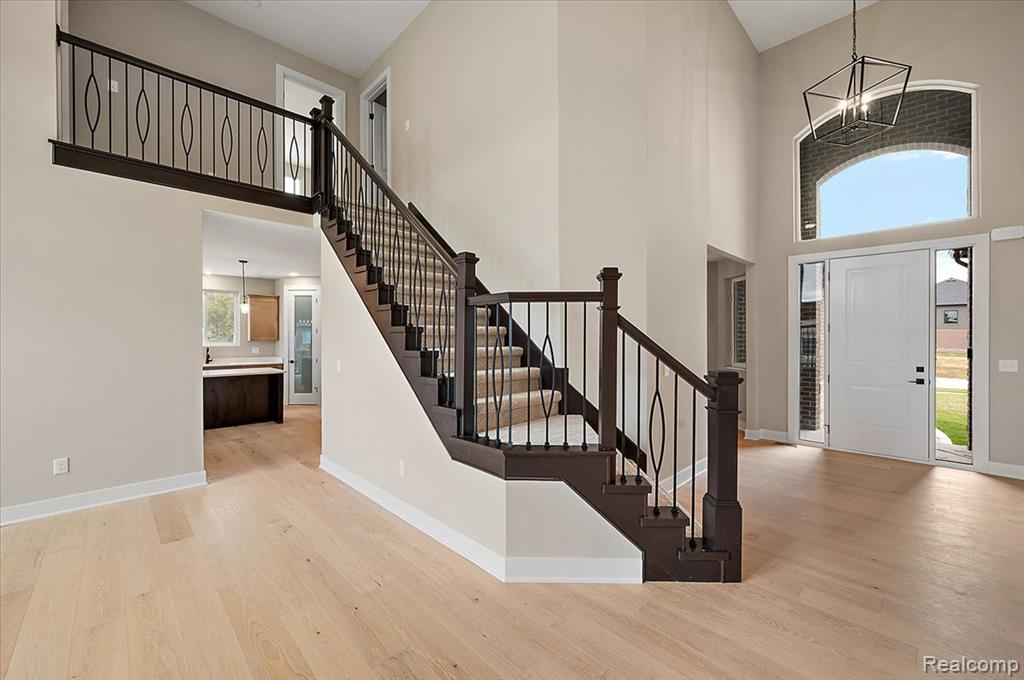 50352 Mistwood Drive, Macomb, MI 48042 — Photo 9