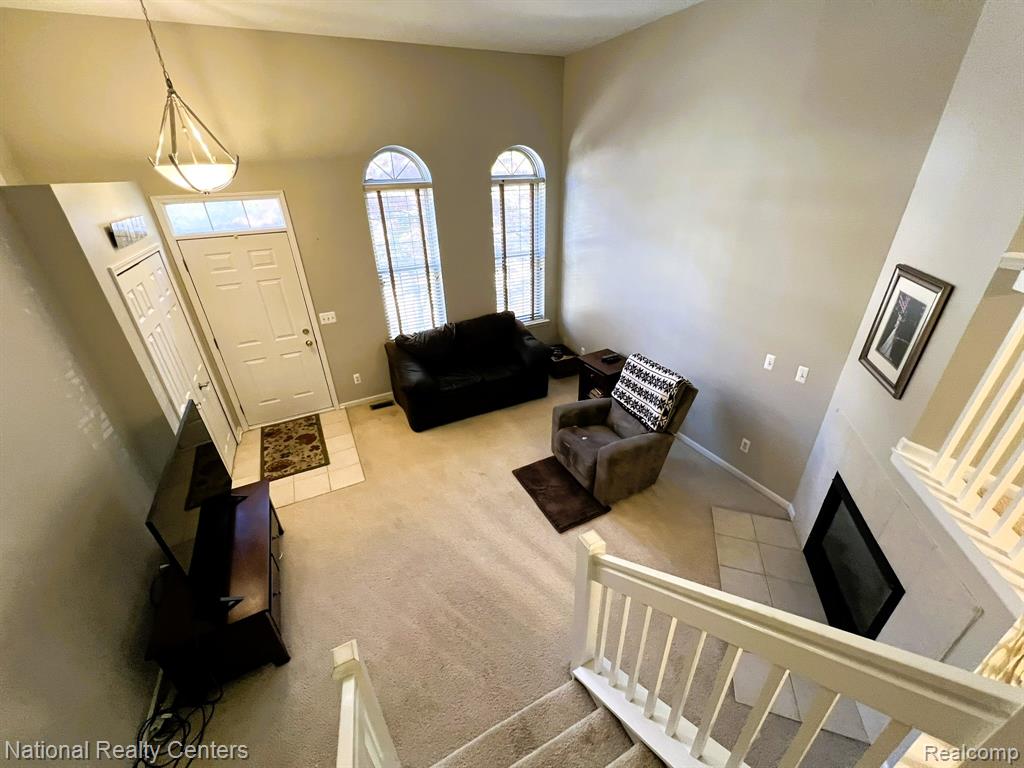 16880 Farmington Road, 42, Livonia, MI 48154 — Photo 4