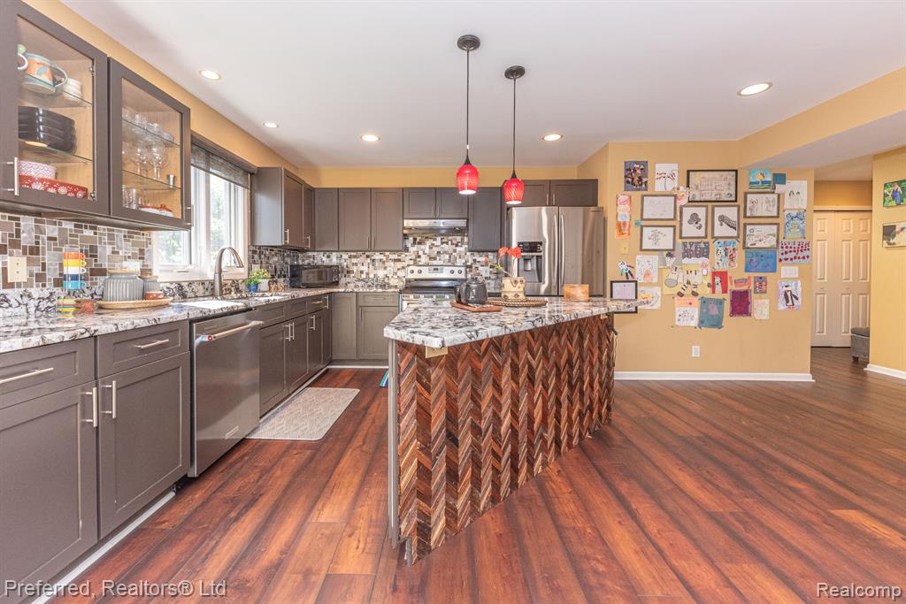 3104 SPRING HOLLOW, Ann Arbor, MI 48105 — Photo 20