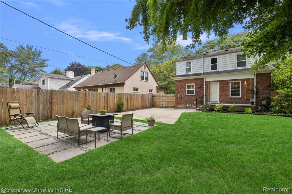 13356 Balfour Avenue, Huntington Woods, MI — Photo 39