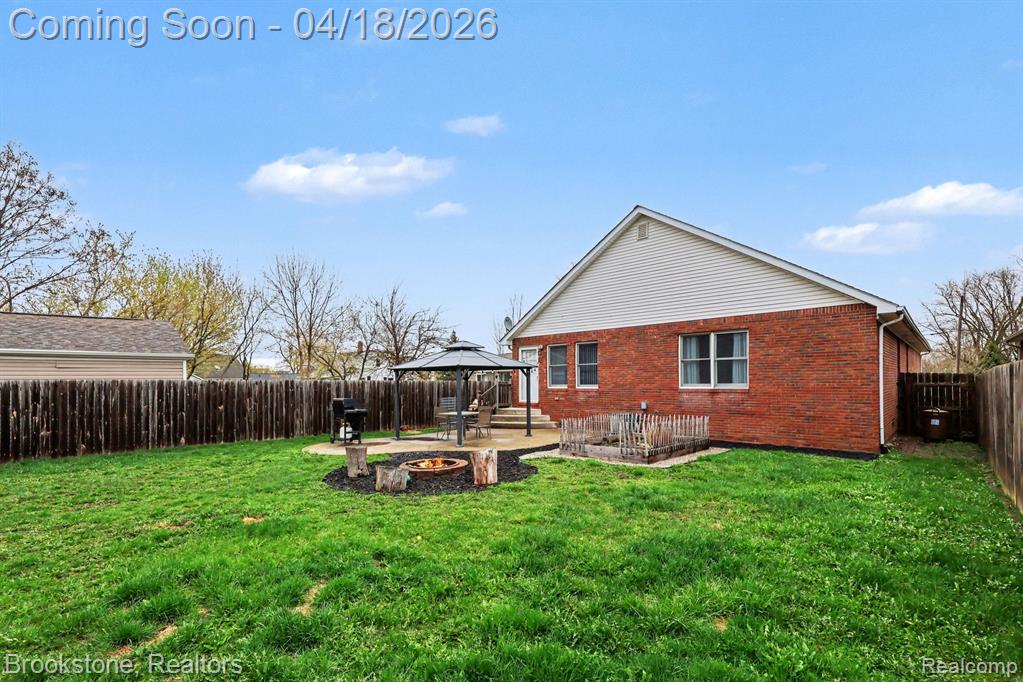 49671 Fuller Road, Chesterfield, MI — Photo 16