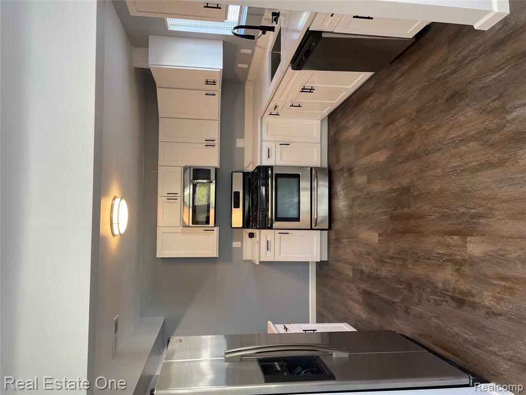 18475 Hazelwood Street, Roseville, MI 48066 — Photo 5
