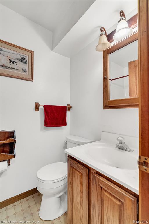 5390 Walker Road, Clyde, MI 48049 — Photo 36