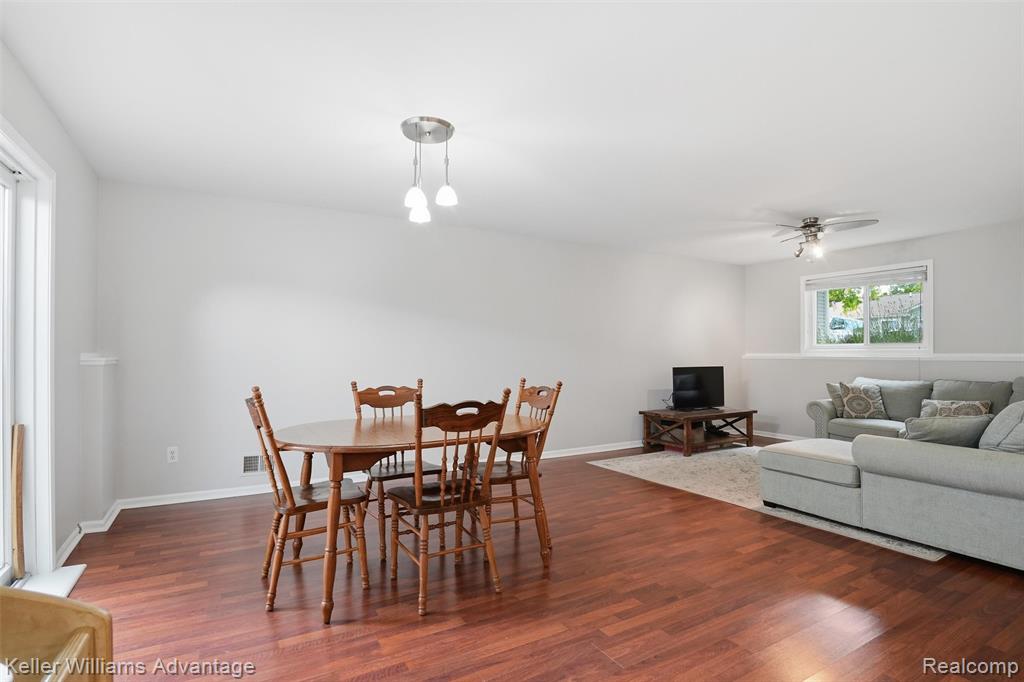572 River Pointe Court, Milan, MI 48160 — Photo 10