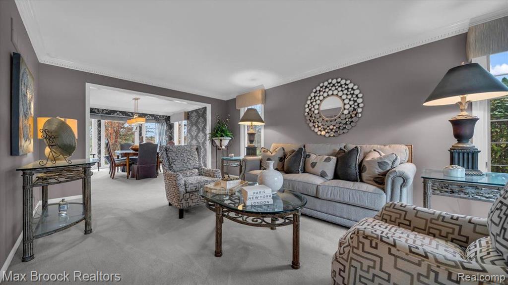 404 SHELLBOURNE Drive, Rochester Hills, MI 48309 — Photo 8