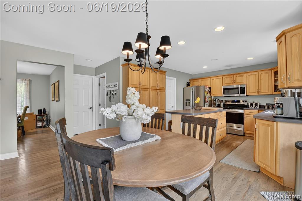 7040 McGuire Road, Fenton, MI 48430 — Photo 4