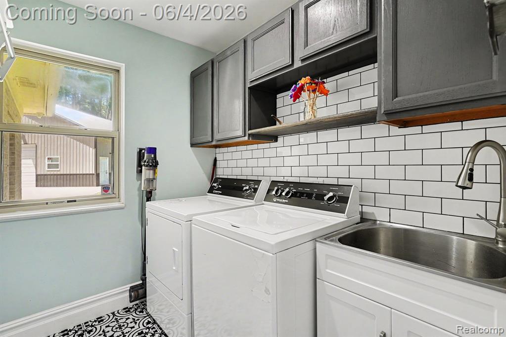 9875 Buckhorn Lake Road, Holly, MI 48442 — Photo 17
