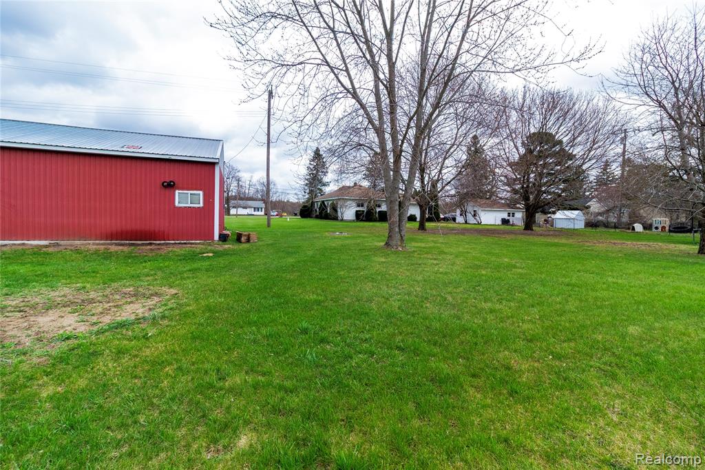1334 Peppermill Road, Lapeer, MI 48446 — Photo 25