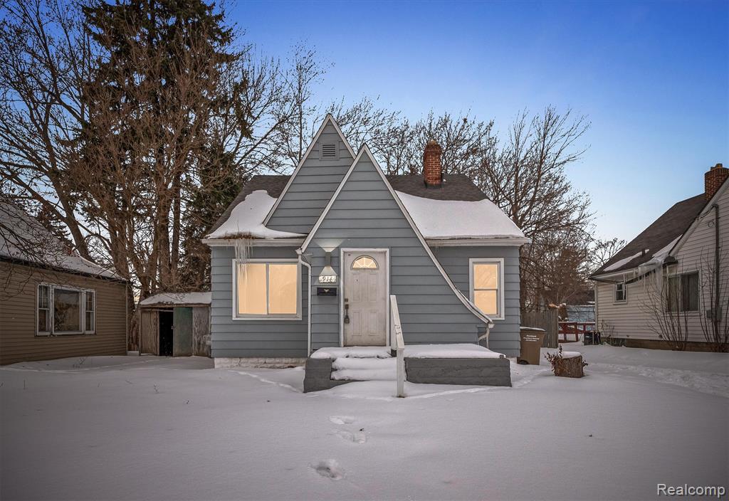 911 N Perry Street, Pontiac, MI 48340 — front exterior