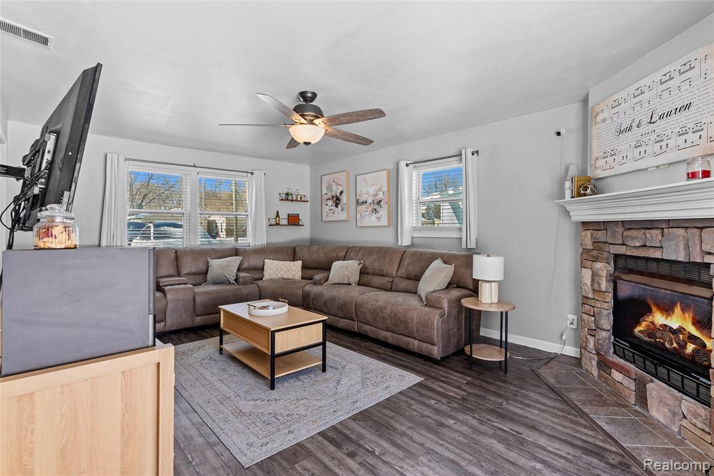 6311 Sidney Street, Brighton, MI 48116 — Photo 24