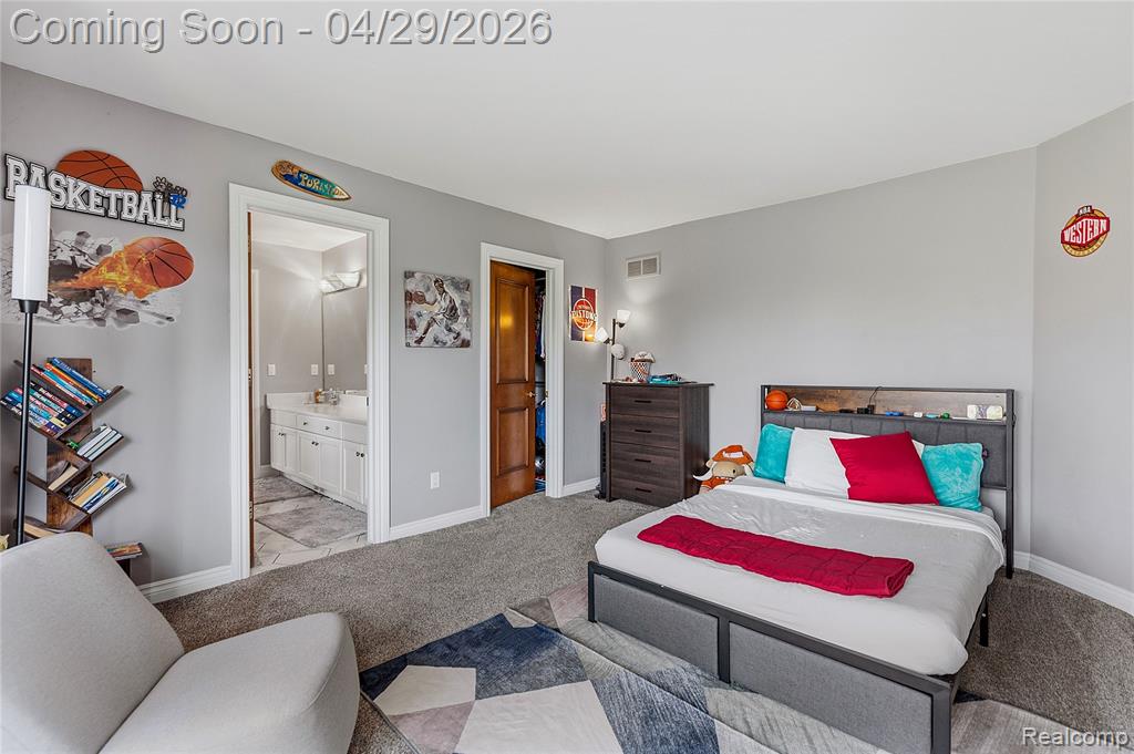 1920 Vinsetta Court, Rochester, MI 48306 — Photo 46