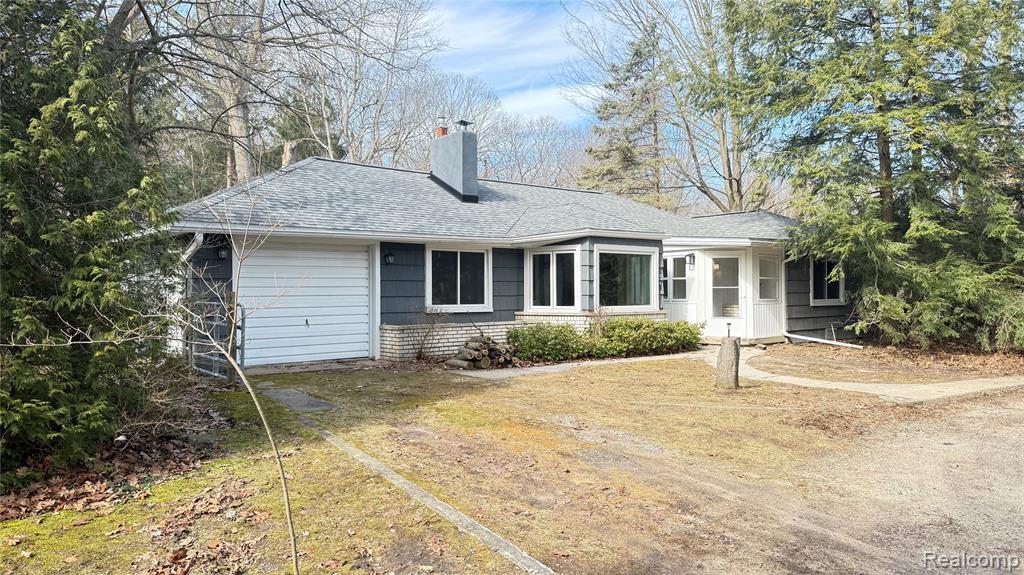5081 24th Avenue, Fort Gratiot, MI 48059 — front exterior
