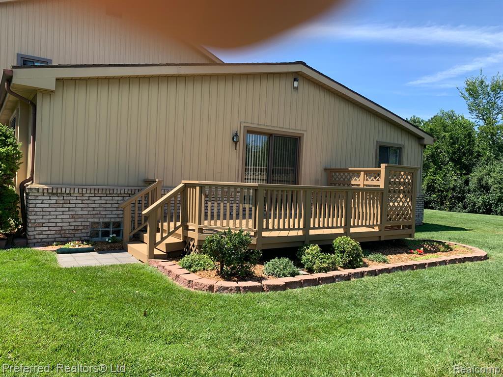 41552 Bedford Drive, Canton, MI 48187 — Photo 3