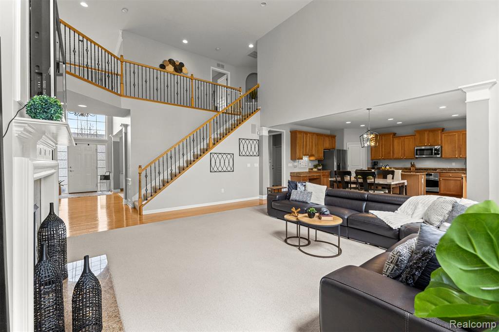 16784 Yellowstone Drive, Northville, MI 48168 — Photo 28