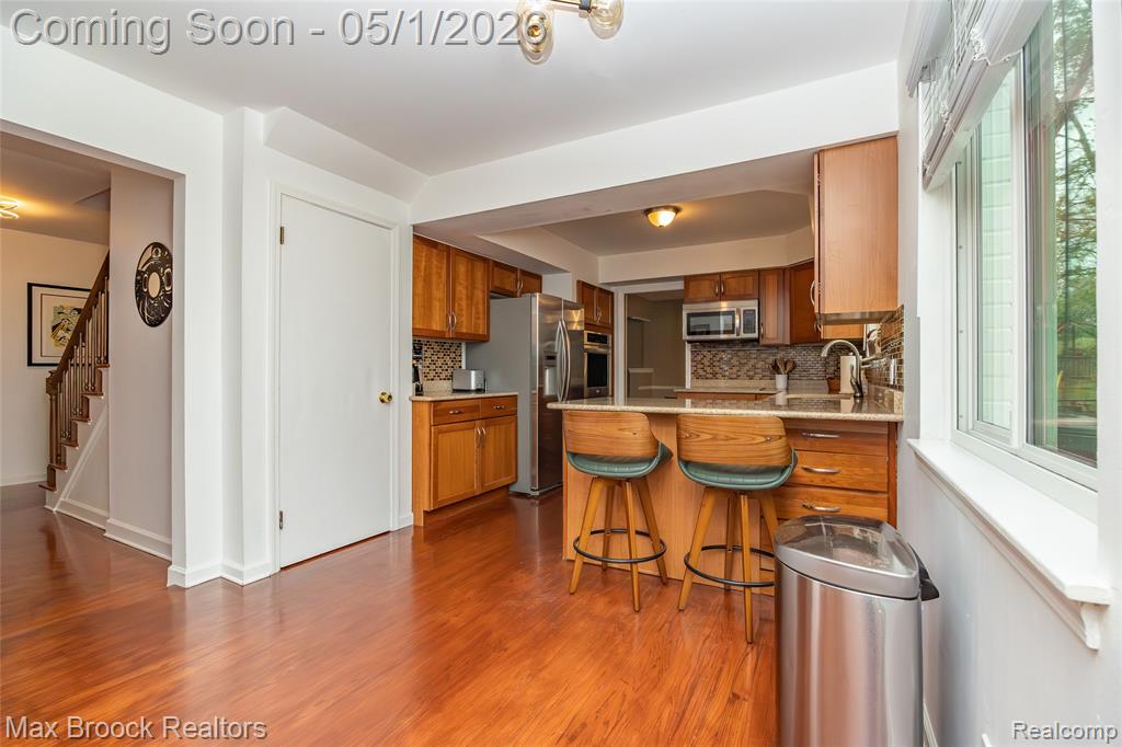 2275 Park Ridge Drive, Bloomfield Hills, MI 48304 — Photo 31