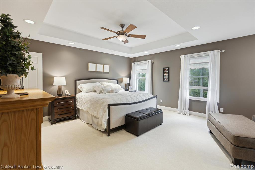 5205 RIDGEVIEW Court, Midland, MI 48642 — Photo 35