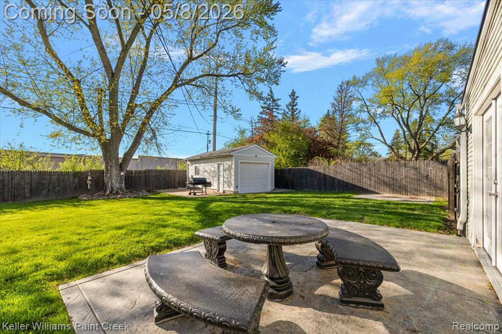 814 Cypress Drive, Davison, MI 48423 — Photo 11