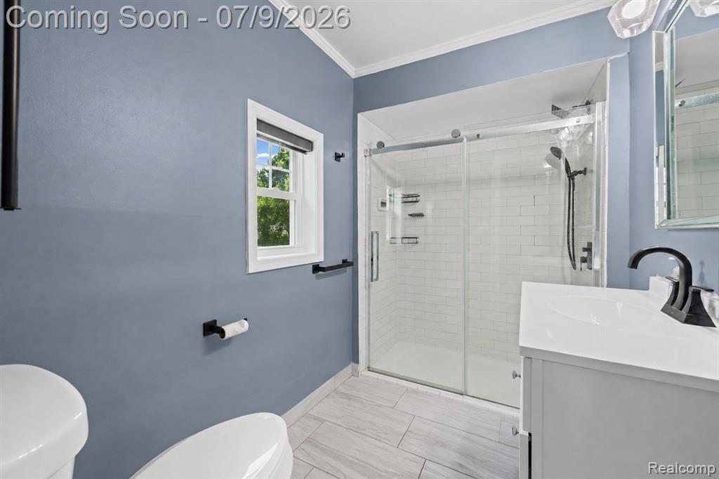 4694 Lakeborn Drive, White Lake, MI 48383 — Photo 22