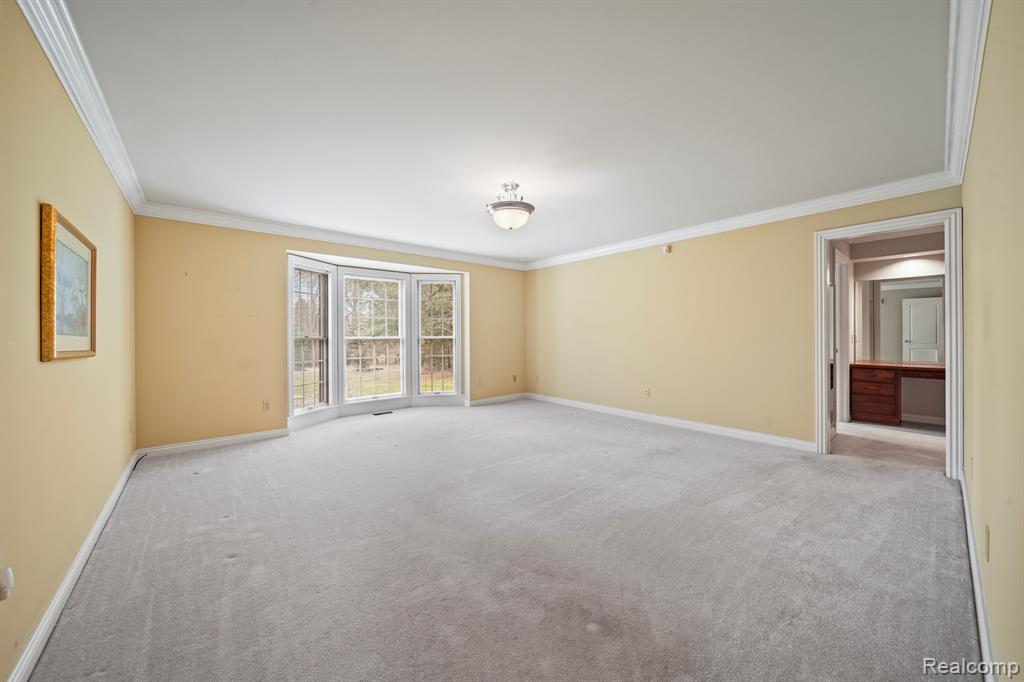 9856 Rattalee Lake Road, Clarkston, MI 48348 — Photo 26