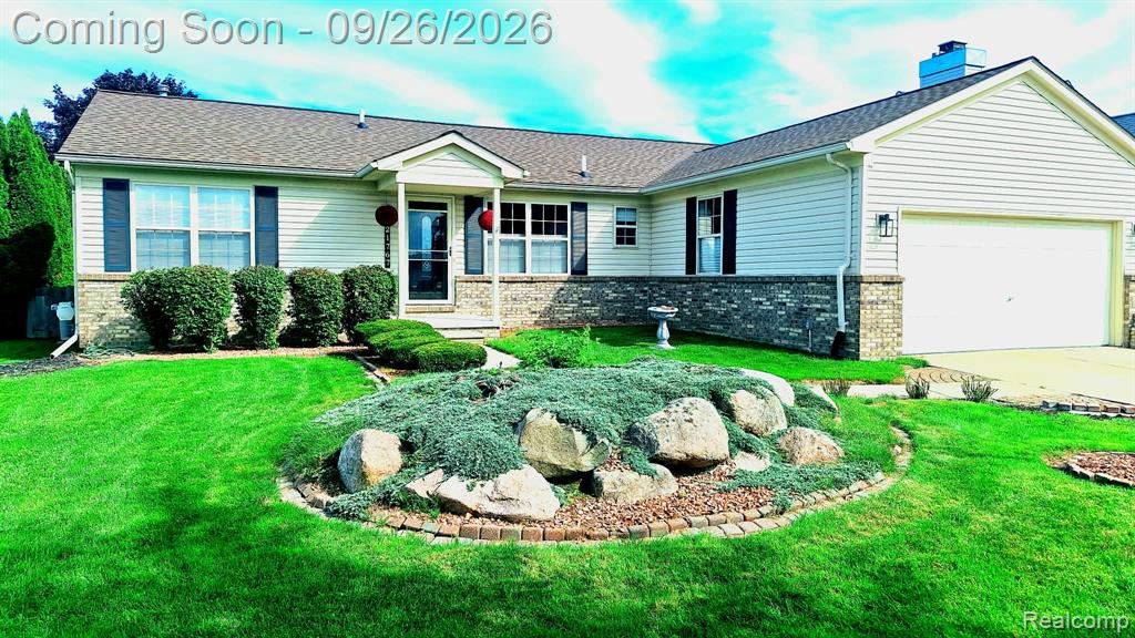21767 Brookside North Drive, Macomb, MI 48044