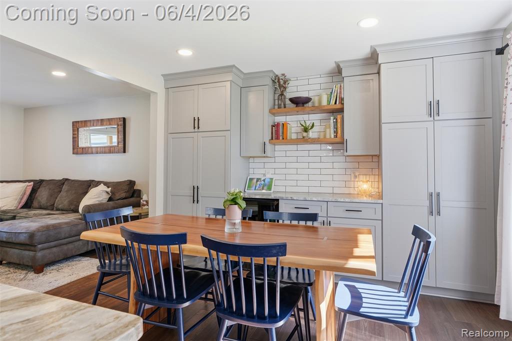 2351 Recreation Drive, West Bloomfield, MI 48324 — Photo 10