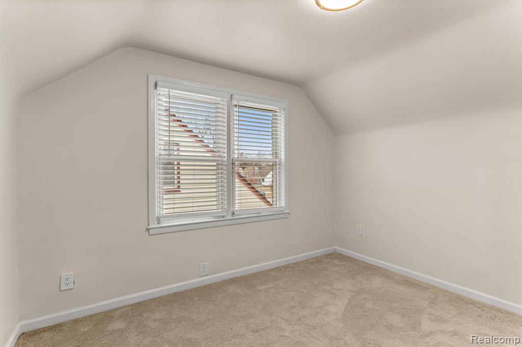4425 GRINDLEY PARK Street, Dearborn Heights, MI 48125 — Photo 20