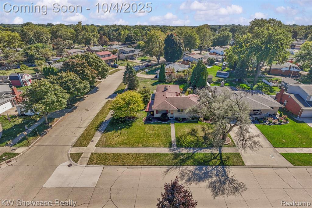 8644 Independence Drive, Sterling Heights, MI 48313 — Photo 4