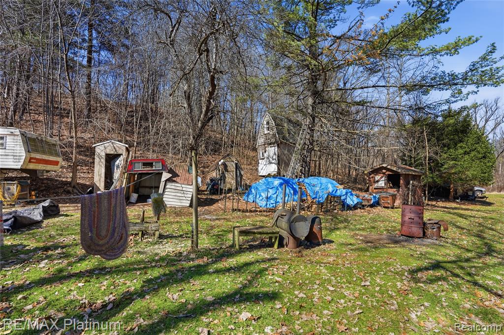2555 E Cohoctah Road, Howell, MI 48855 — Photo 10
