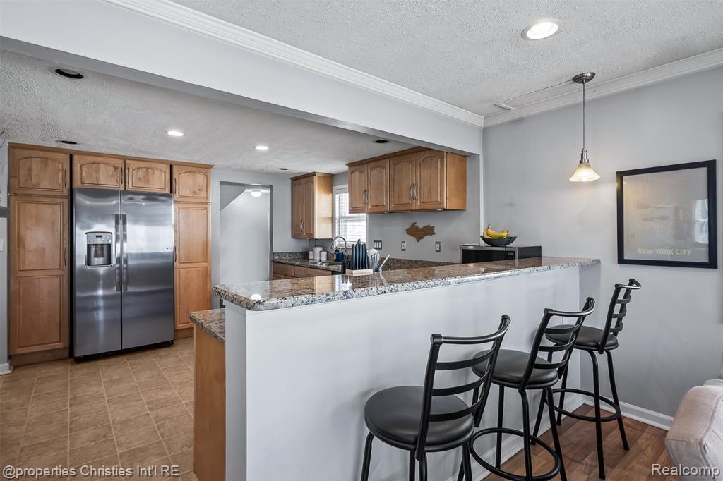 68 Highland Avenue, Clawson, MI — Photo 8