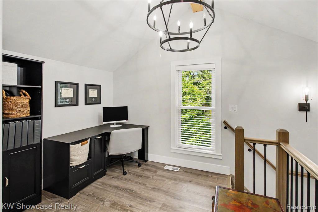 615 Hickory Street, Milford, MI 48381 — Photo 20