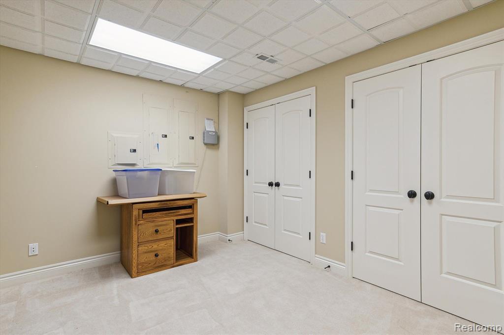 17712 PARKSHORE Drive, Northville, MI 48168 — Photo 64